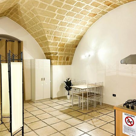 History Station Daire Brindisi Dış mekan fotoğraf